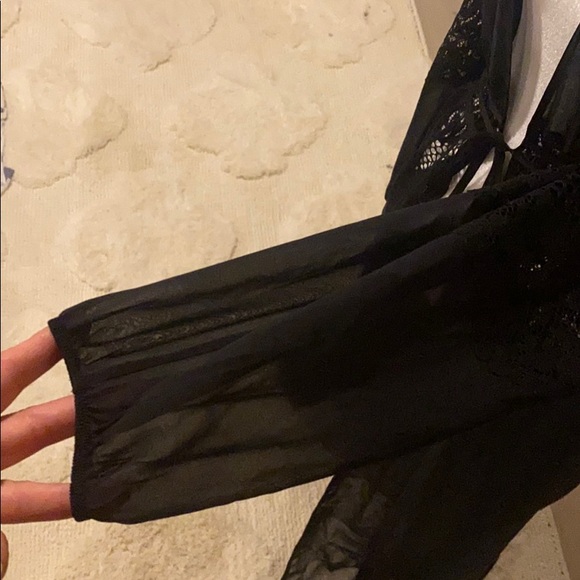 La Senza sheer robe - Picture 3 of 4